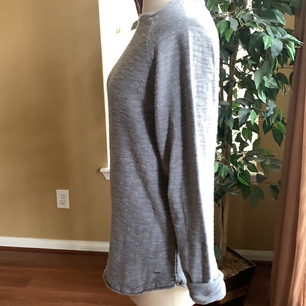 Sweater - Picture 3 of 4